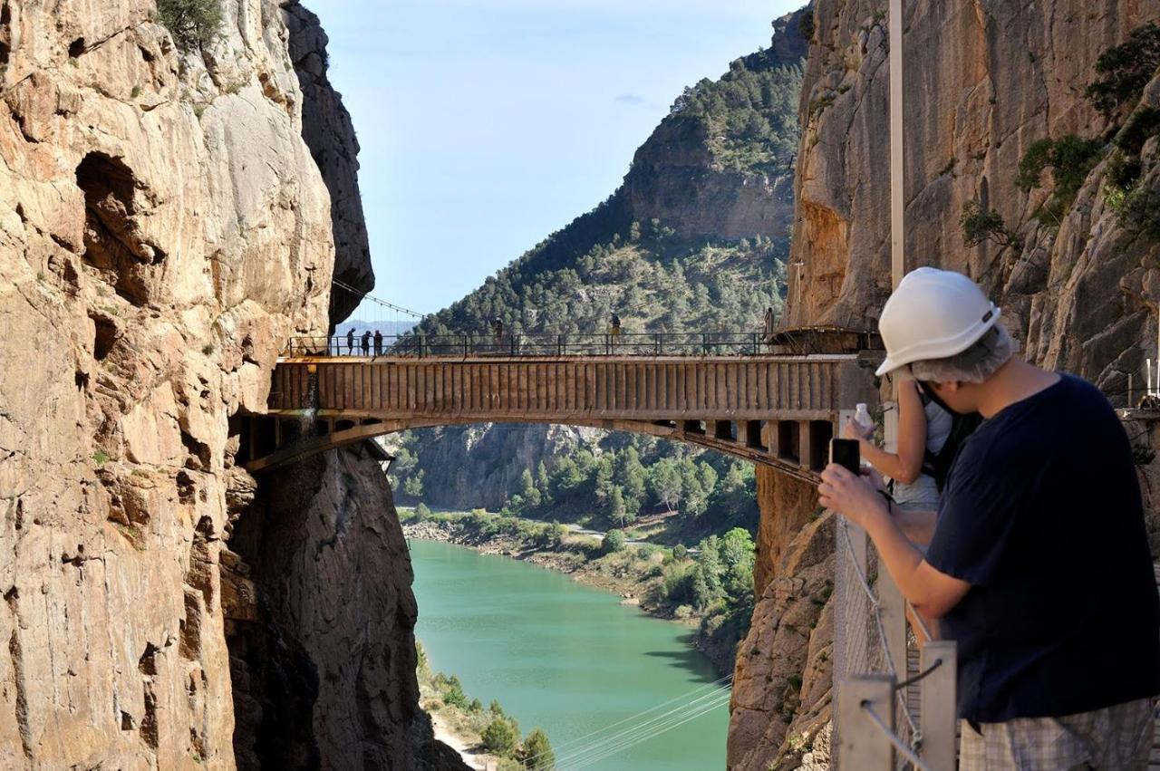 Alojamiento Alcantara Alora Dış mekan fotoğraf